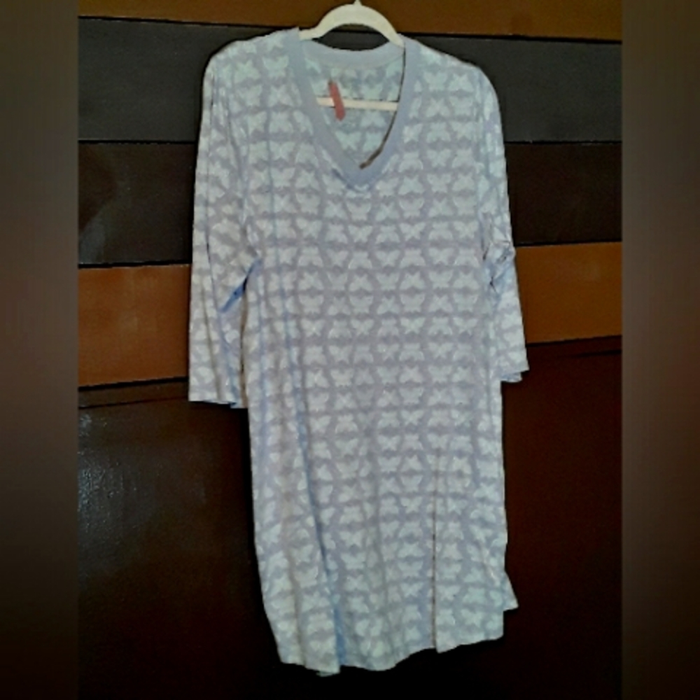 Croft &Barrow Multiple  Sizes Purple/White Butterfly Long Sleeve  Nightgown